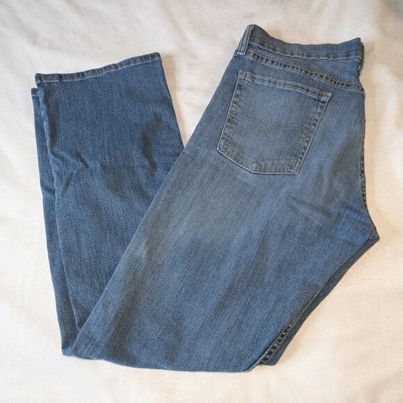 Men's Levi's 514 Regular Fit Denim Jeans for Men Blue 36 x 32 - Picture 2 of 4